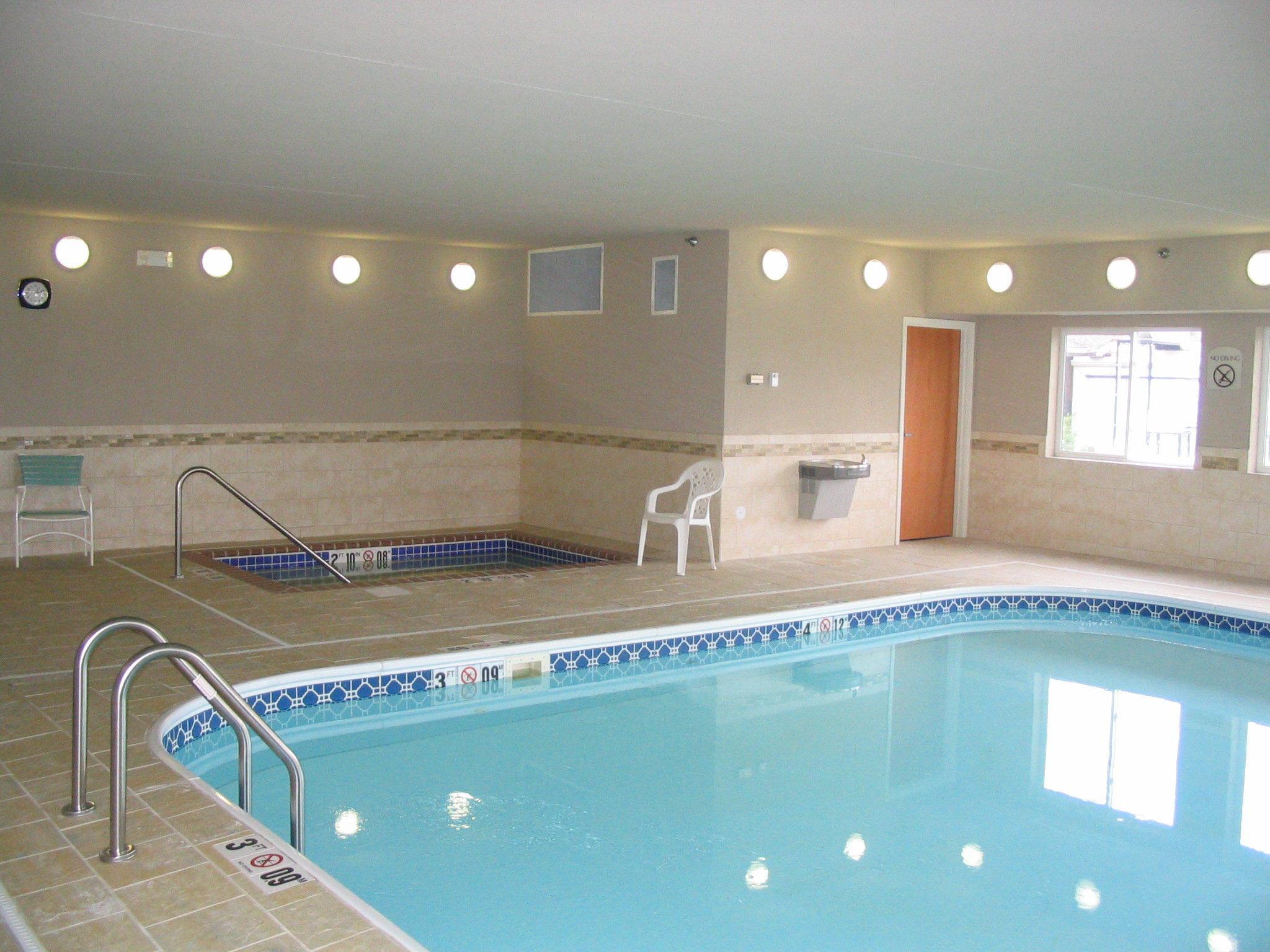Holiday Inn Express Jamestown By Ihg Facilidades foto