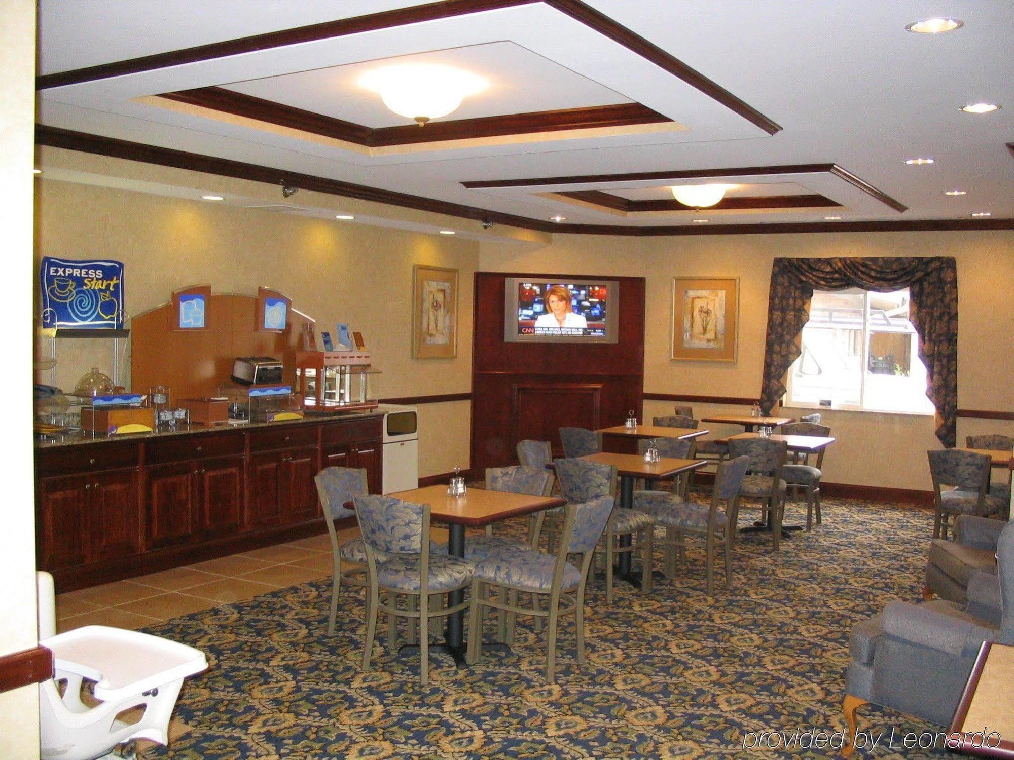 Holiday Inn Express Jamestown By Ihg Restaurante foto